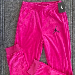 NWT Nike girls jump man pants